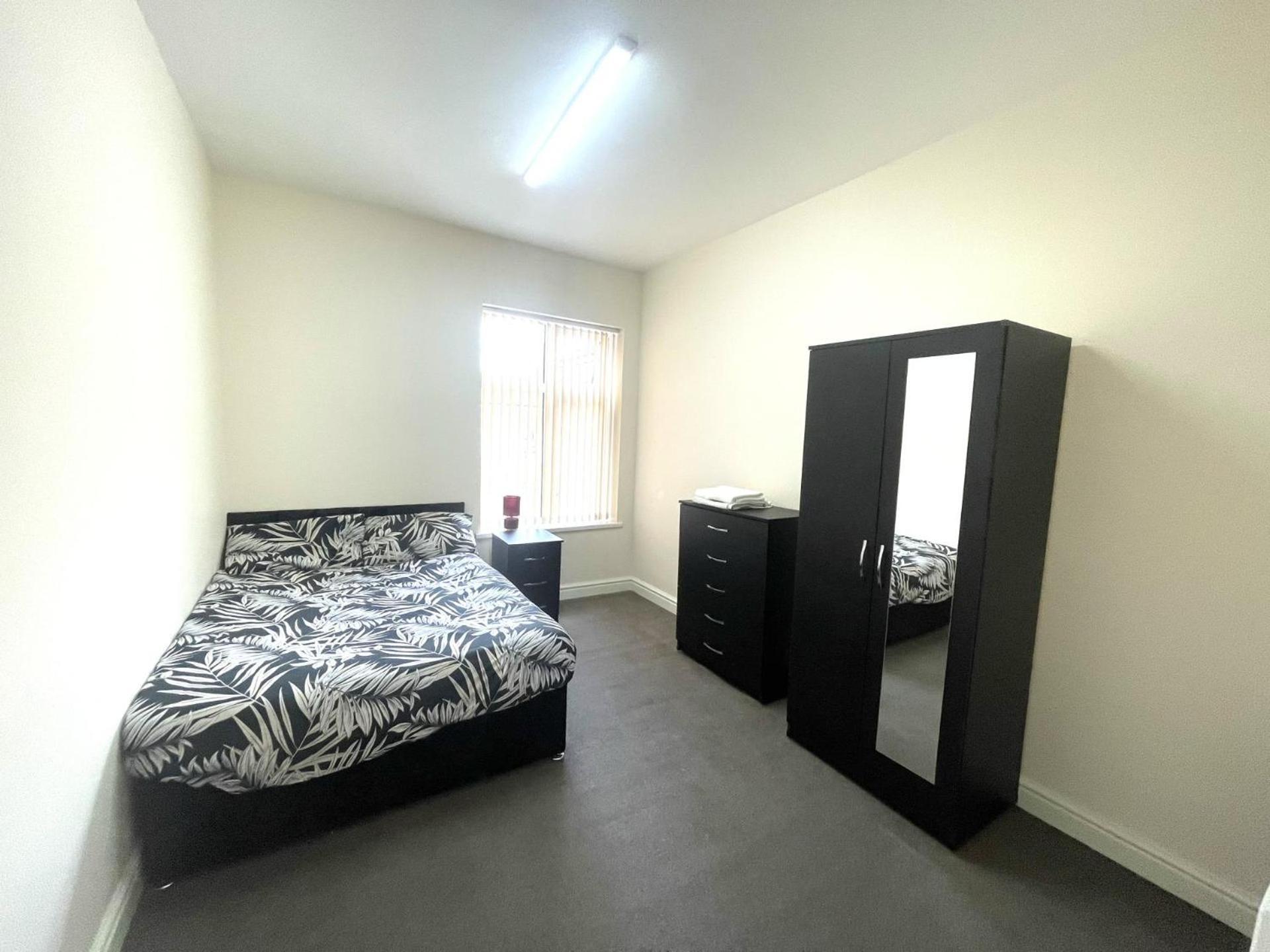 Stylish 1-Bed Apt - Sleeps 4 - Parking - Wifi Mánchester Exterior foto